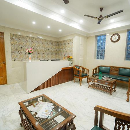 Hotel Bright Star ماهاباليشوار المظهر الخارجي الصورة