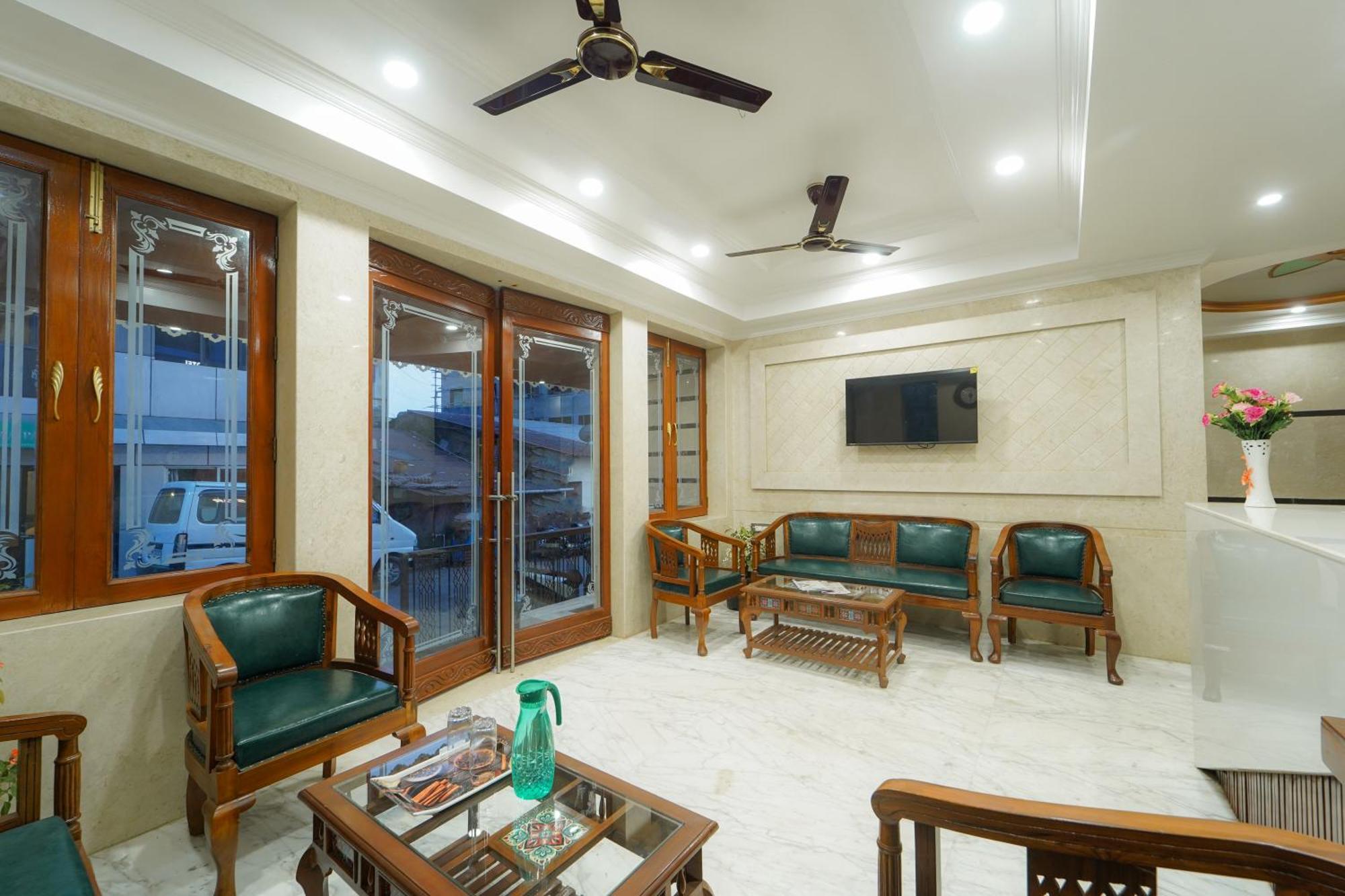 Hotel Bright Star ماهاباليشوار المظهر الخارجي الصورة
