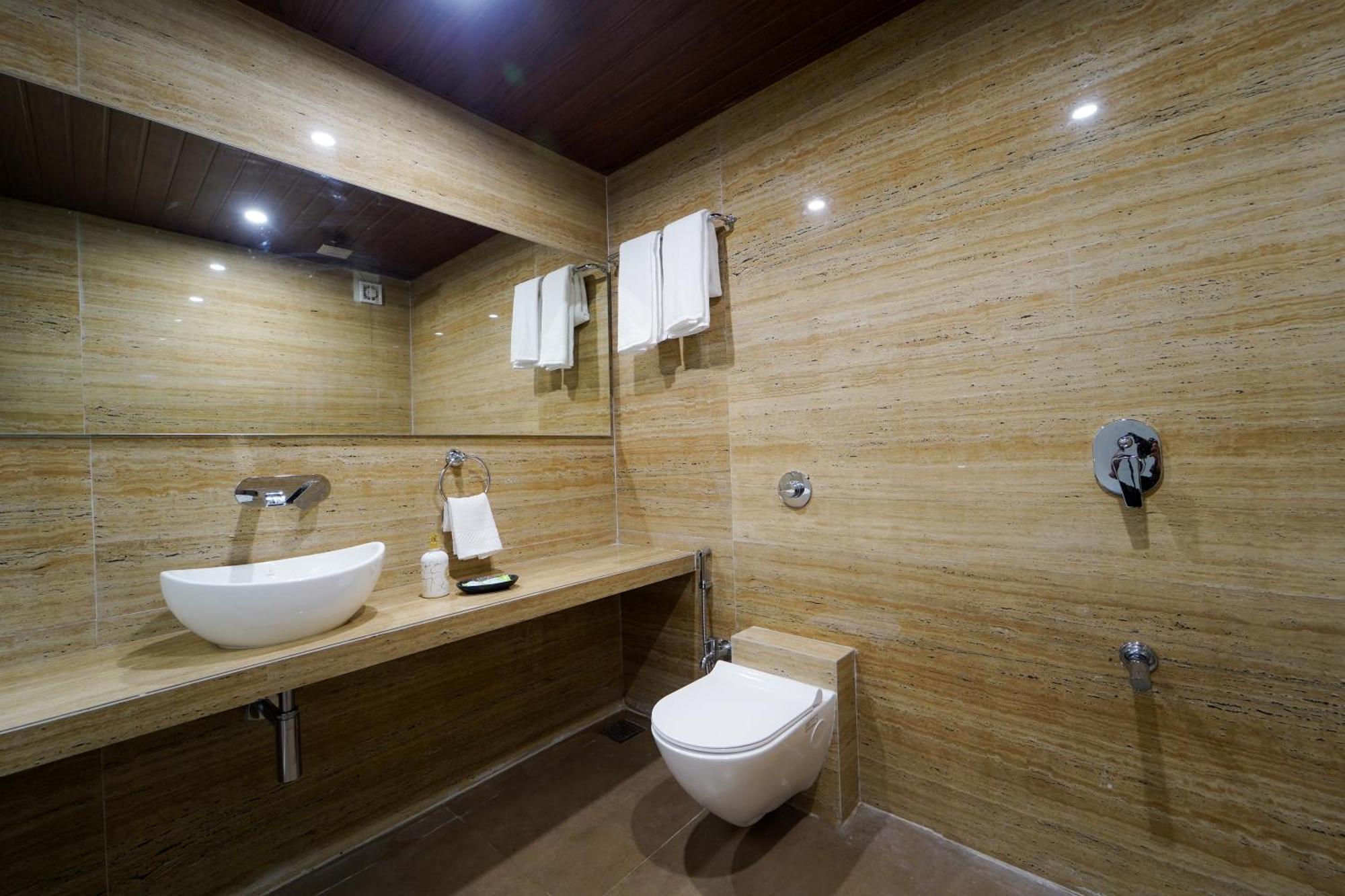 Hotel Bright Star ماهاباليشوار المظهر الخارجي الصورة