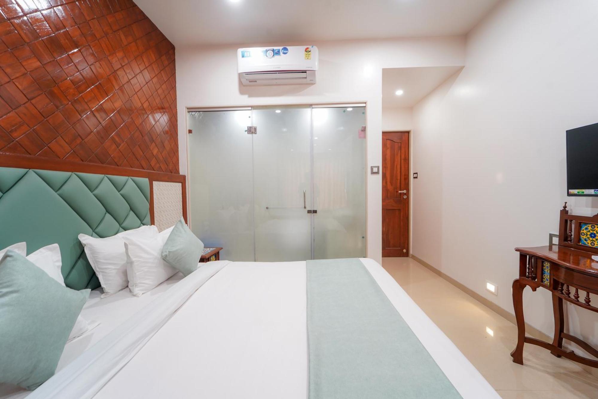 Hotel Bright Star ماهاباليشوار المظهر الخارجي الصورة