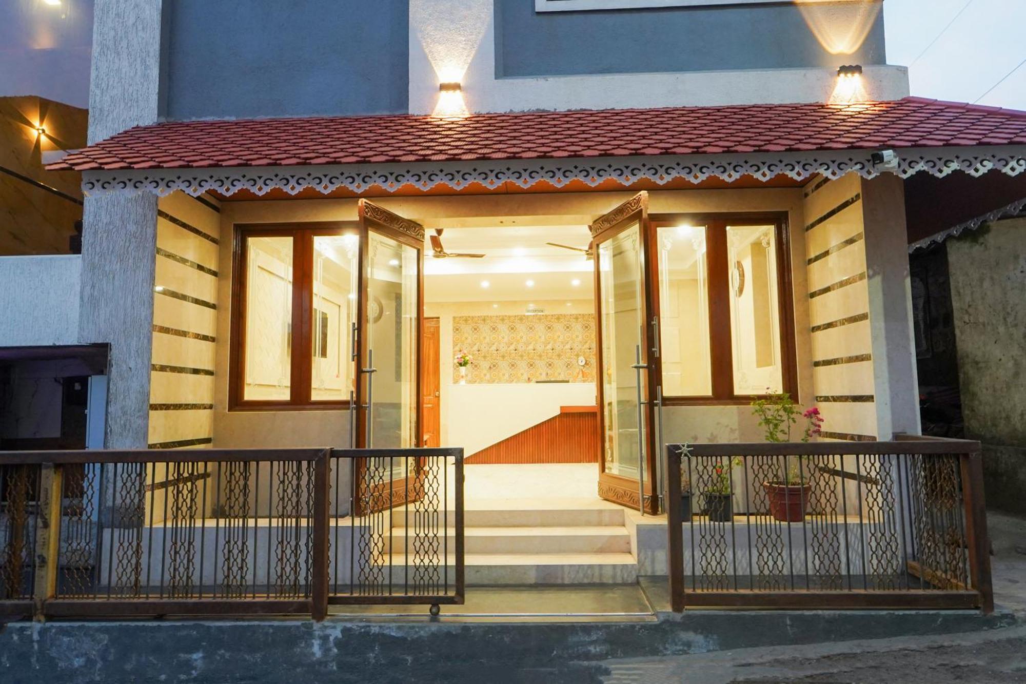 Hotel Bright Star ماهاباليشوار المظهر الخارجي الصورة